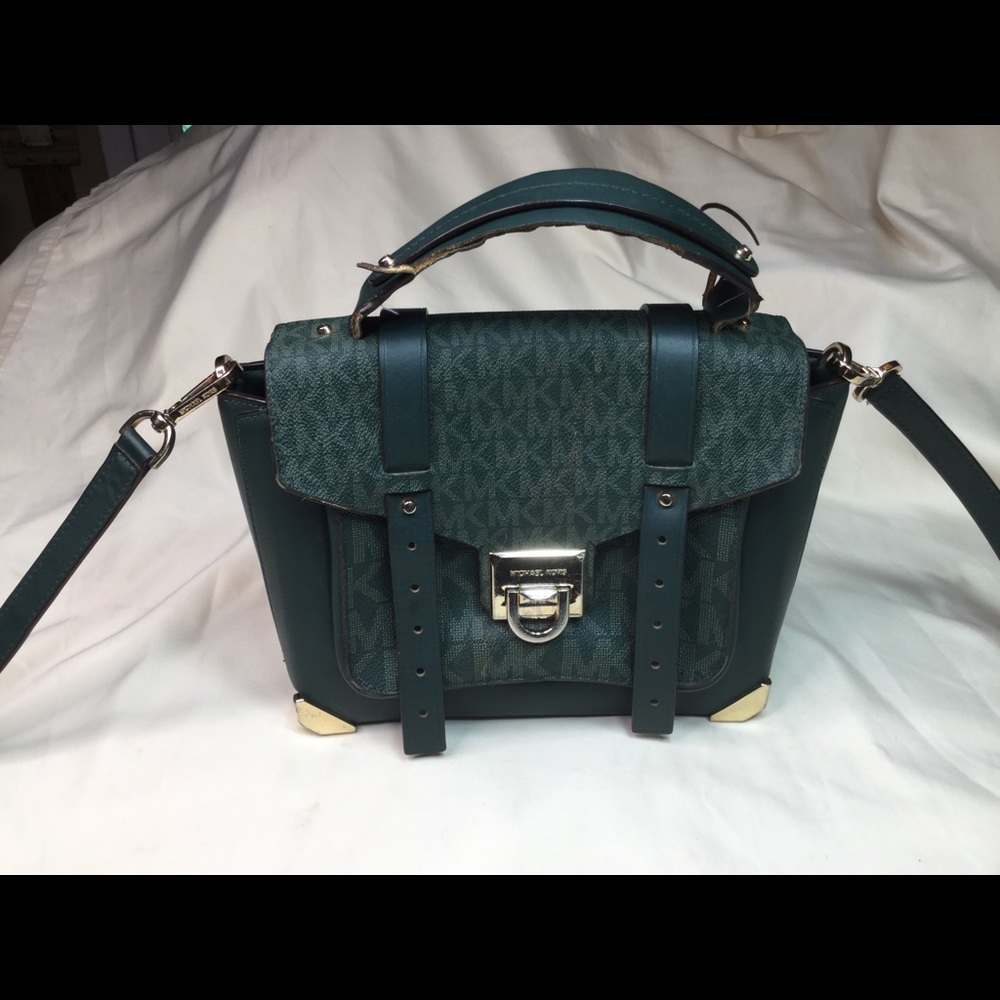 Michael Kors Green Manhattan Handbag READ AD